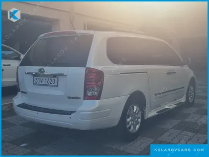 KIA CARNIVAL NEW CARNIVAL LIMOUSINE GLX