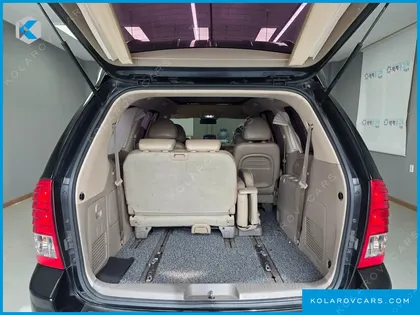 KIA CARNIVAL GRAND CARNIVAL HI LIMOUSINE GLX