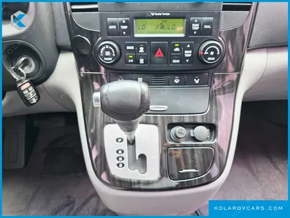 KIA CARNIVAL NEW CARNIVAL GLX
