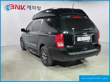 KIA CARNIVAL GRAND CARNIVAL HI LIMOUSINE GLX