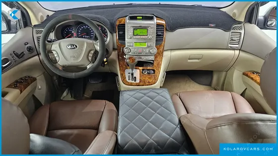 KIA CARNIVAL GRAND CARNIVAL HI LIMOUSINE GLX