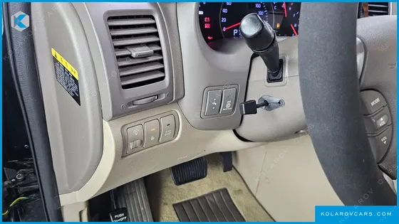 KIA CARNIVAL GRAND CARNIVAL HI LIMOUSINE GLX