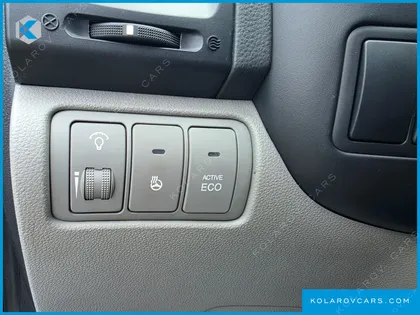 KIA CARNIVAL NEW CARNIVAL GLX