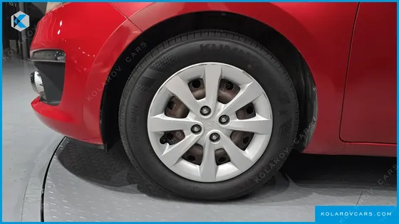 KIA PRIDE 4DR 1.4 MPI