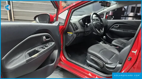 KIA PRIDE 4DR 1.4 MPI