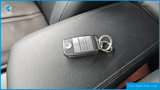 KIA K5 2.0 LPI RENTAL CAR