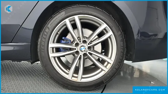 BMW GRAN TURISMO (GT) 630I XDRIVE M SPORT