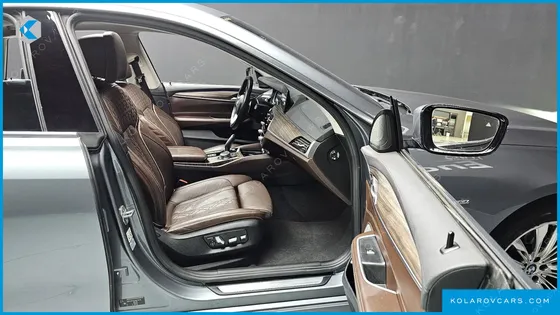 BMW GRAN TURISMO (GT) 640I XDRIVE LUXURY
