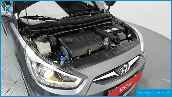 HYUNDAI ACCENT DIESEL WIT 1.6 VGT PREMIUM