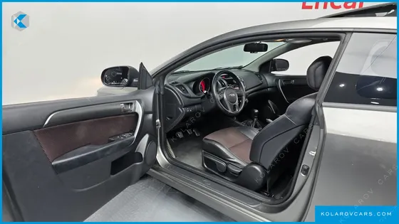KIA FORTE 2.0 DELUXE