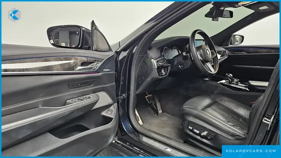 BMW GRAN TURISMO (GT) 640I XDRIVE M SPORT