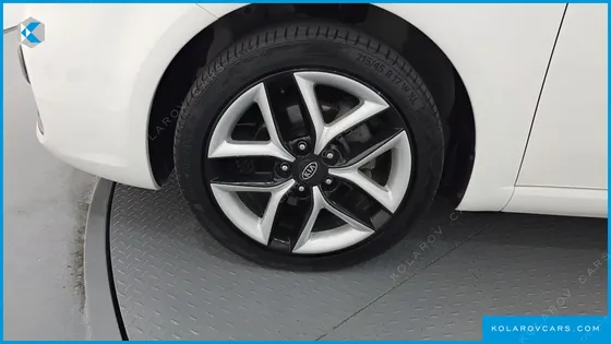 KIA FORTE 2.0 DELUXE