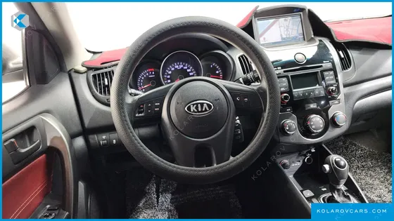 KIA FORTE 1.6 GDI LUXURY