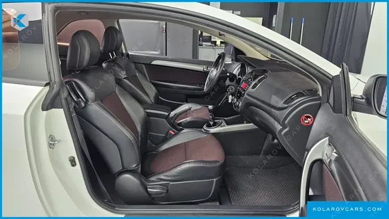 KIA FORTE 2.0 DELUXE