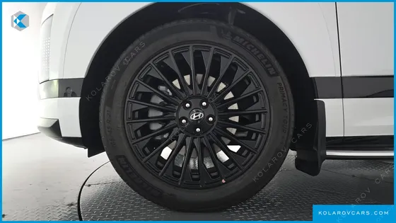 HYUNDAI IONIQ 9 CRUISE TYPE AWD