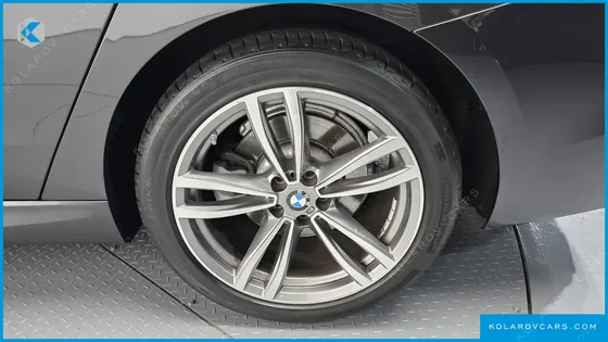 BMW GRAN TURISMO (GT) 620D M SPORT