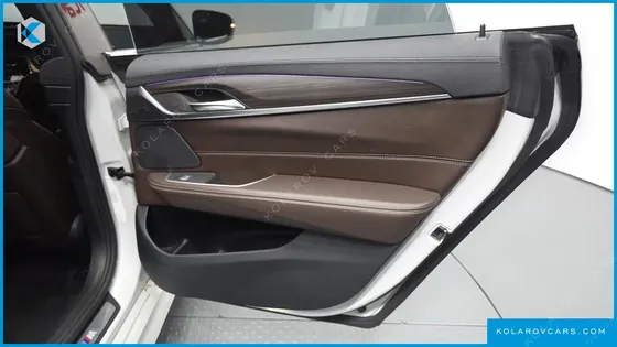 BMW GRAN TURISMO (GT) 620D XDRIVE M SPORT
