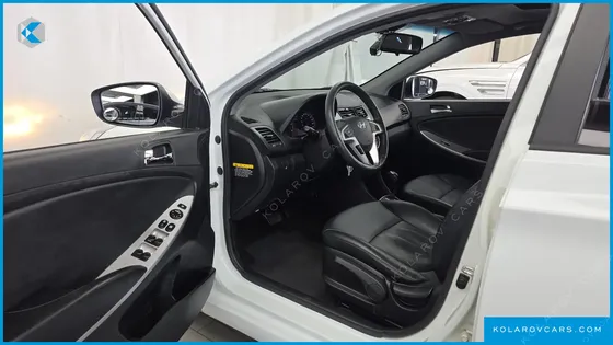 HYUNDAI ACCENT DIESEL WIT 1.6 VGT PREMIER