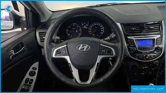 HYUNDAI ACCENT DIESEL WIT 1.6 VGT PREMIER