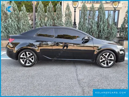 KIA FORTE 1.6 DEXLUE RED PREMIUM