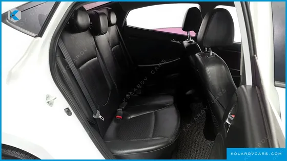 HYUNDAI ACCENT 1.6 GDI TOP