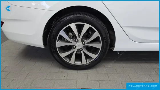 HYUNDAI ACCENT DIESEL 1.6 VGT PREMIUM