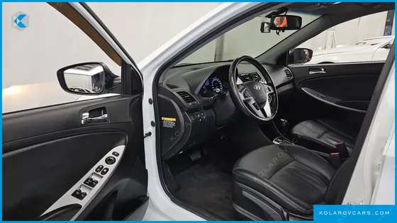 HYUNDAI ACCENT DIESEL 1.6 VGT PREMIUM