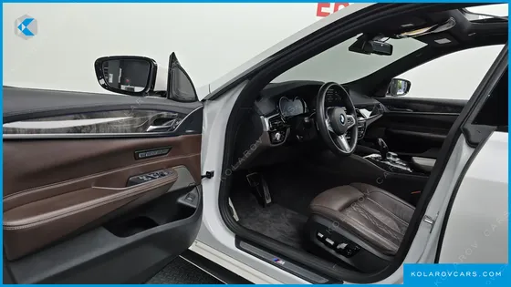 BMW GRAN TURISMO (GT) 640I XDRIVE M SPORT