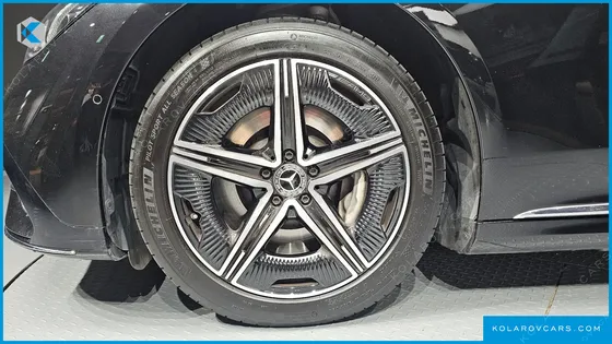 MERCEDES EQE EQE350+