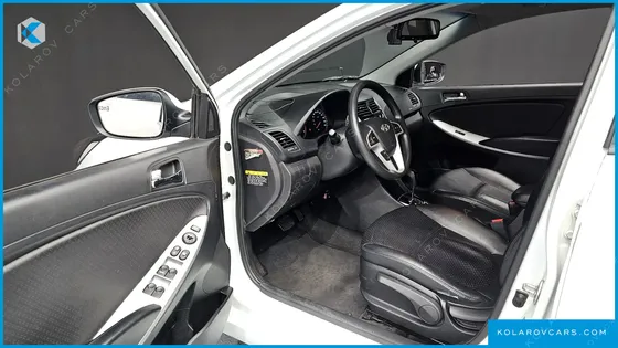 HYUNDAI ACCENT DIESEL WIT 1.6 VGT PREMIER