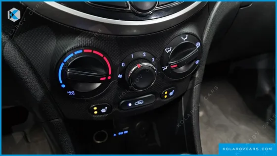 HYUNDAI ACCENT DIESEL WIT 1.6 VGT PREMIER