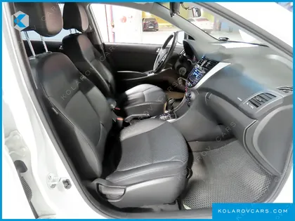 HYUNDAI ACCENT WIT 1.4 VVT MODERN