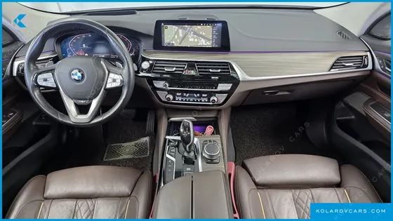 BMW GRAN TURISMO (GT) 620D LUXURY