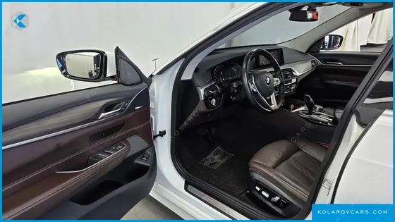 BMW GRAN TURISMO (GT) 620D LUXURY