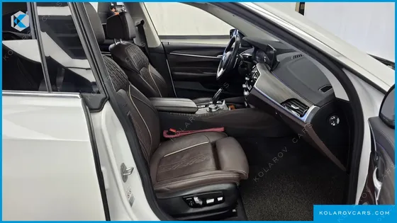 BMW GRAN TURISMO (GT) 620D LUXURY