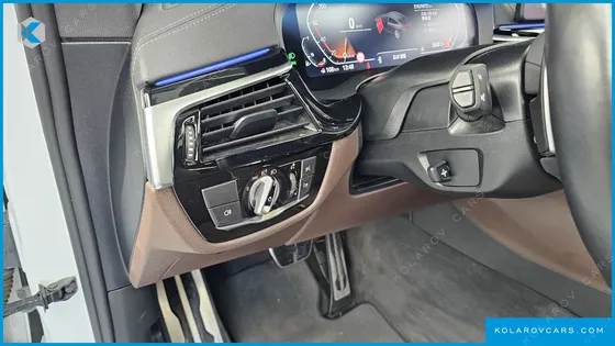 BMW GRAN TURISMO (GT) 630I XDRIVE M SPORT