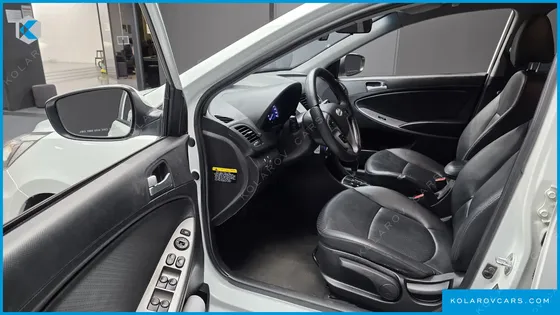 HYUNDAI ACCENT DIESEL WIT 1.6 VGT MODERN