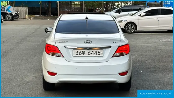 HYUNDAI ACCENT DIESEL 1.6 VGT PREMIUM