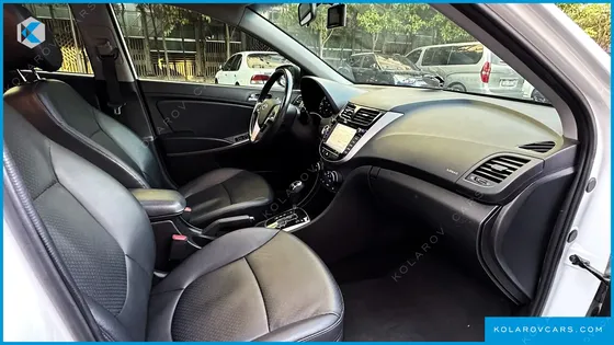 HYUNDAI ACCENT DIESEL 1.6 VGT PREMIUM