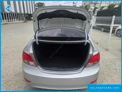 HYUNDAI ACCENT DIESEL 1.6 VGT STYLE PLUS