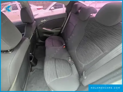HYUNDAI ACCENT DIESEL 1.6 VGT STYLE PLUS
