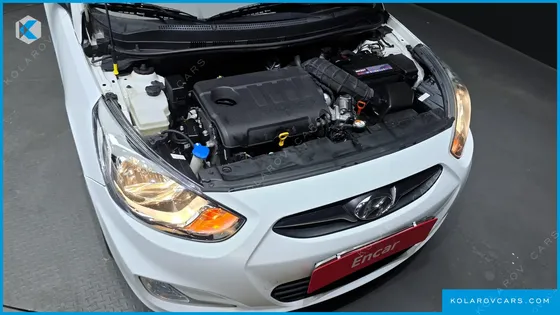 HYUNDAI ACCENT DIESEL WIT 1.6 VGT PREMIER