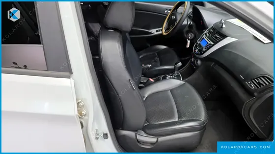 HYUNDAI ACCENT DIESEL WIT 1.6 VGT PREMIER