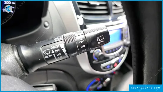 HYUNDAI ACCENT DIESEL WIT 1.6 VGT PREMIER