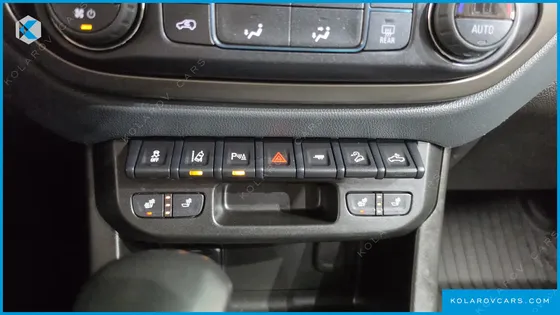 CHEVROLET (GM DAEWOO) COLORADO 3.6 Z71-X MIDNIGHT 4WD
