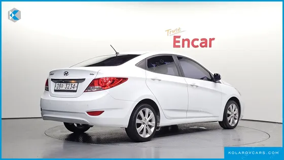 HYUNDAI ACCENT 1.6 GDI TOP