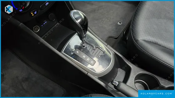 HYUNDAI ACCENT DIESEL WIT 1.6 VGT MODERN