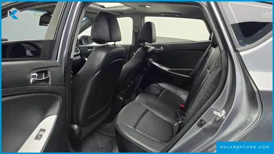 HYUNDAI ACCENT DIESEL WIT 1.6 VGT MODERN