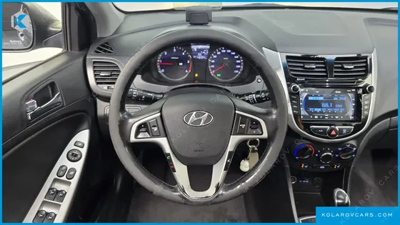 HYUNDAI ACCENT DIESEL WIT 1.6 VGT MODERN