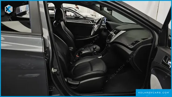 HYUNDAI ACCENT DIESEL 1.6 VGT PREMIER